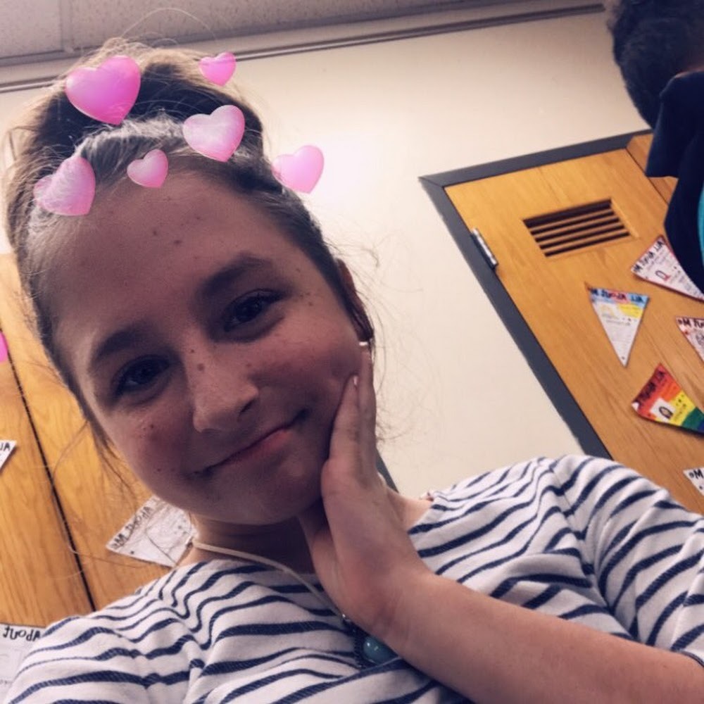 Meet your Posher, Mara